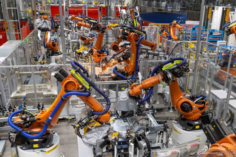 Produsen mobil AS minta Trump batalkan rencana tarif robot | cancelledmovies.com Produsen mobil AS minta Trump batalkan rencana tarif robot