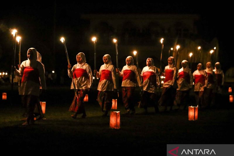 Mengenal Marga atau "Fam" dalam Budaya Masyarakat Maluku | cancelledmovies.com Mengenal Marga atau “Fam” dalam Budaya Masyarakat Maluku