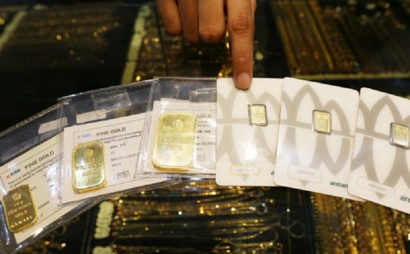 Harga Emas Antam Hari Ini Turun Rp30.000 Jadi Rp2.807.000 per Gram