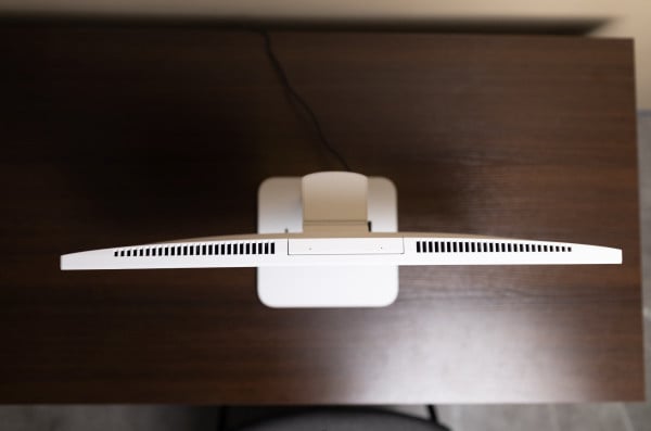 PC Ringkas ASUS VM640 Hadirkan Kekuatan AI 50 TOPS Tanpa Desktop Besar